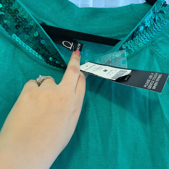 Dynamite Sweater top - Picture 4 of 5